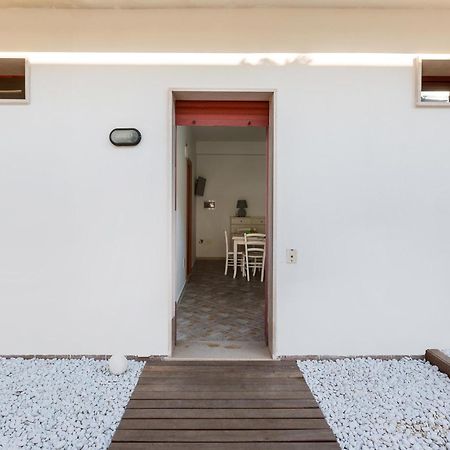 Joy Home Apartments Maruggio Room photo